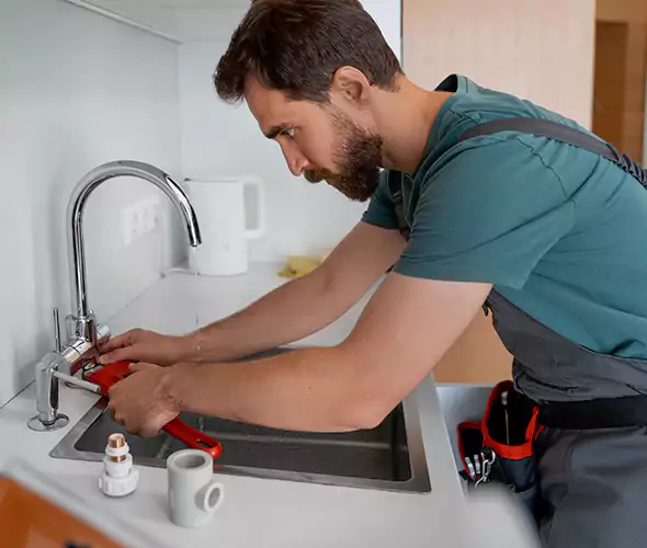 Professional Faucet Replacement Specialist in Palisades Park, NJ: Schedule Affordable Faucet Replacement Services with Us